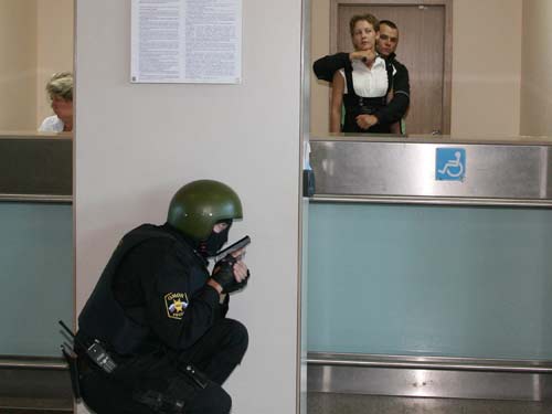 Проведение специальной операции овд. Пресечение преступлений полиция. Группа захвата омон. Пресечение массовых беспорядков овд. Силы и средства привлекаемые для предупреждения терроризма.