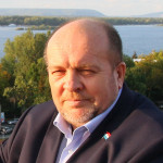 Спикер гордумы Самары предложил выселить чиновников из зданий бывших детсадов