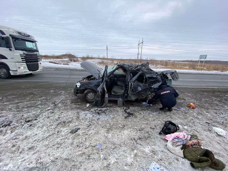Рено Логан после аварии в Самарской области