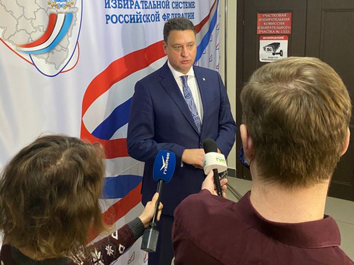 глава самарского избирком Вадим Михеев