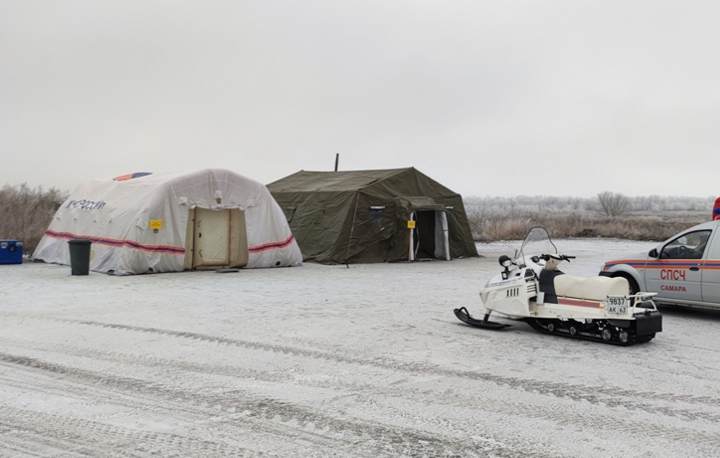 Пункт обогрева на дороге