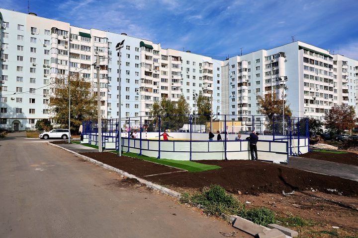 спортплощадка во дворе