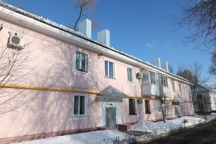 ����� ���