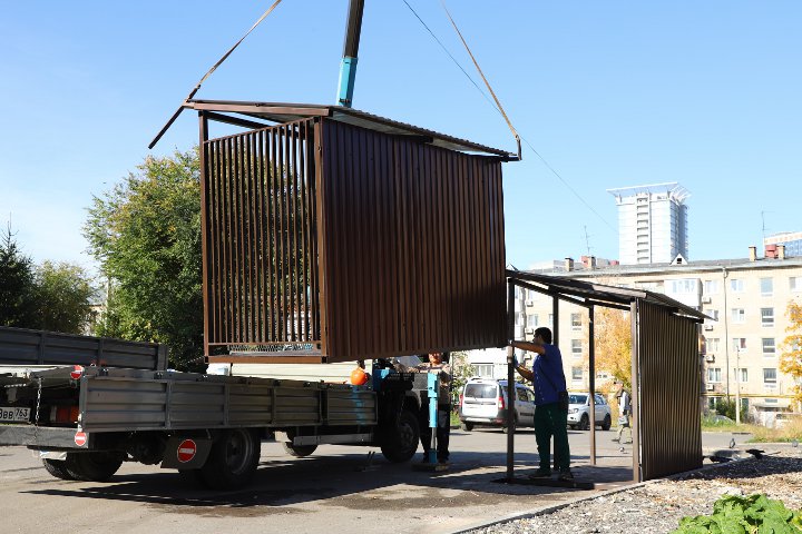 замена мусорного контейнера