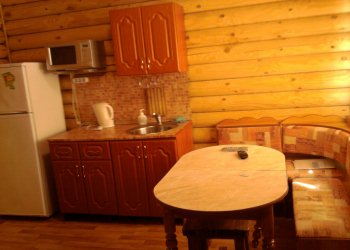 номер коттеджа турбазы Усадьба